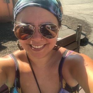 Meet your Posher, Heather